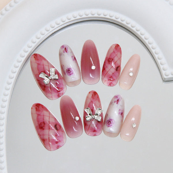 Rose nœud maculé diamant étincelant 30 pièces
