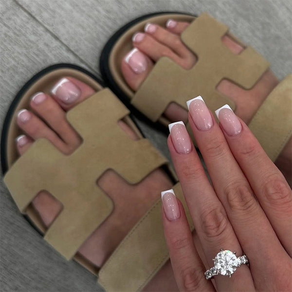 Hands and feet set
