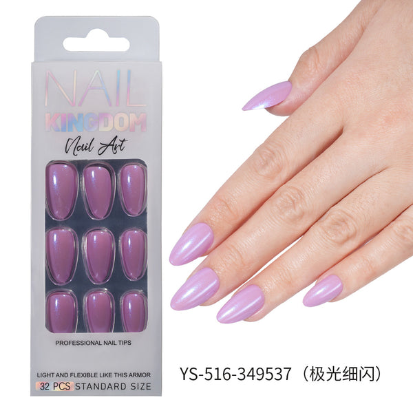 32 Pcs Aurora fine flash short almond manicure