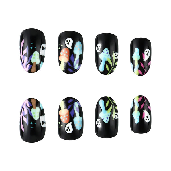 Shiny French fake nails