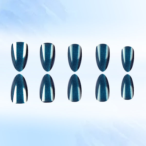 30 pieces of blue cat's eye