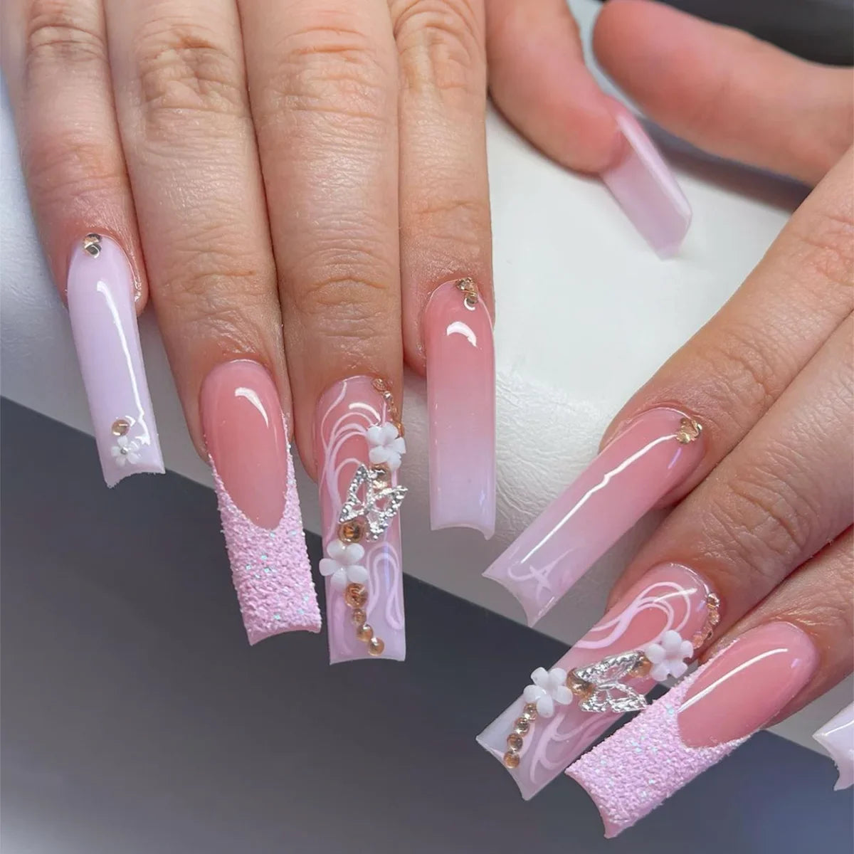 French Design Wearable Fake Nails