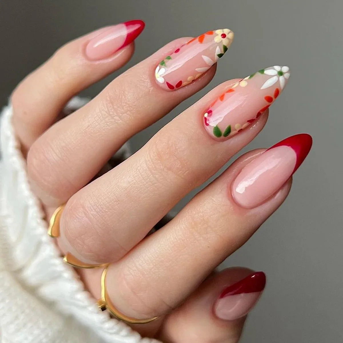 24pcs/Box Fresh Floral Almond False Nails