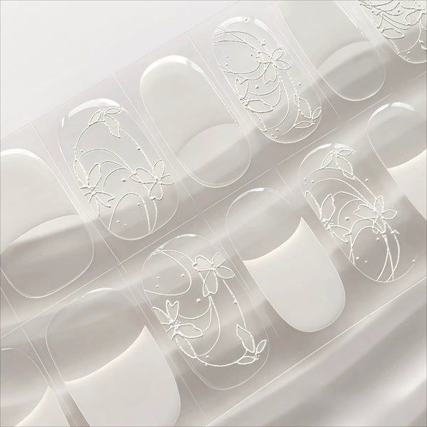 [No Lighting] Light Blue Embossed Cat's Eye Gel Nail Wrap