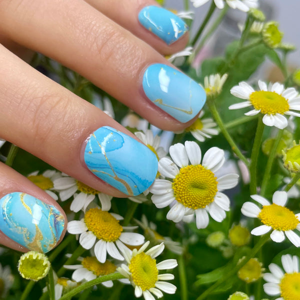 UV-free gel nail Blue & Golden