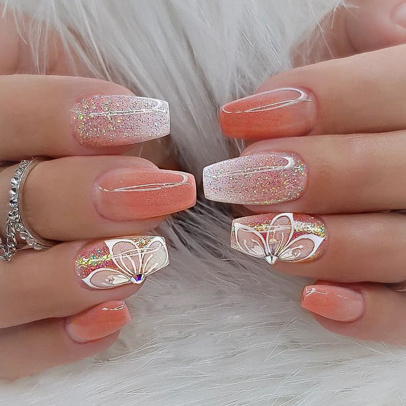 Press on nail set