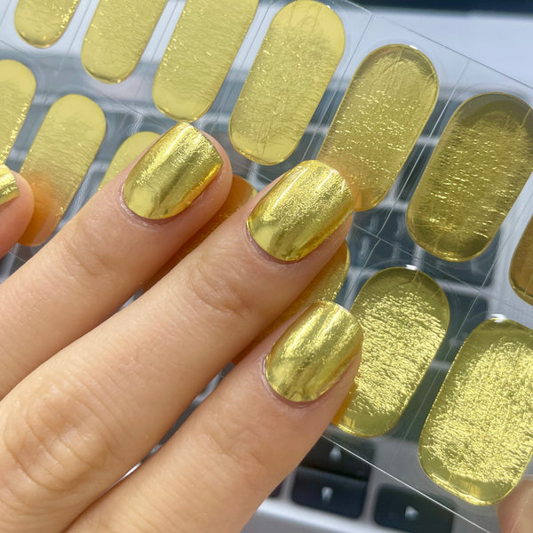 UV-free gel nail Golden