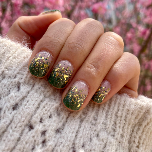UV-free gel nail Green Glitter