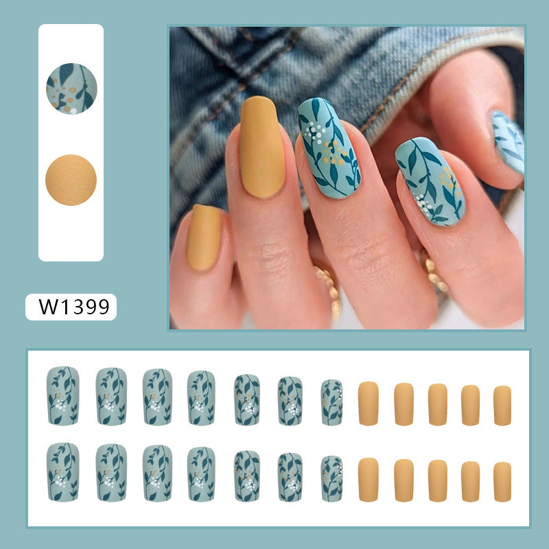 French temperament fancy manicure