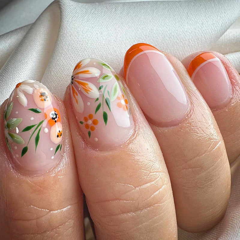 Orange flowers autumn atmosphere false nails