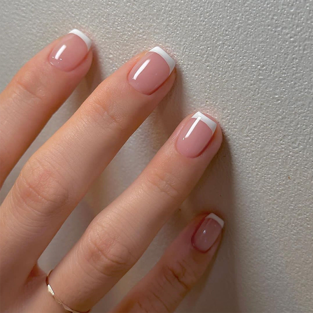 White French fake nail