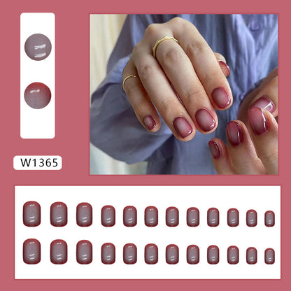 French temperament fancy manicure