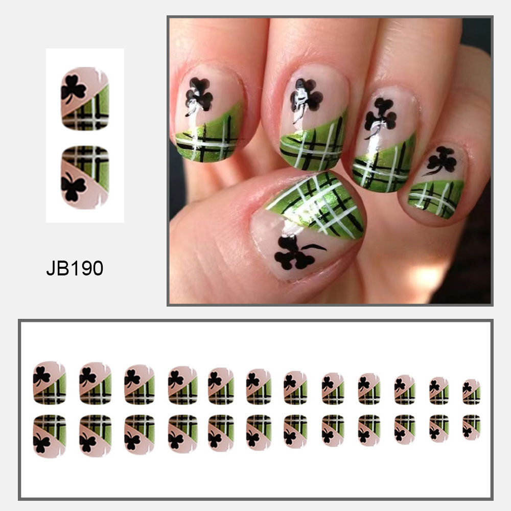 Clover Short Square fake nail