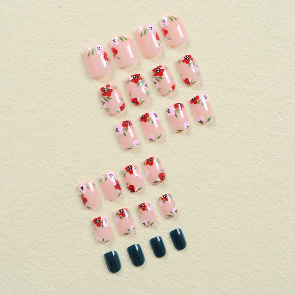 Grass red flower manicure