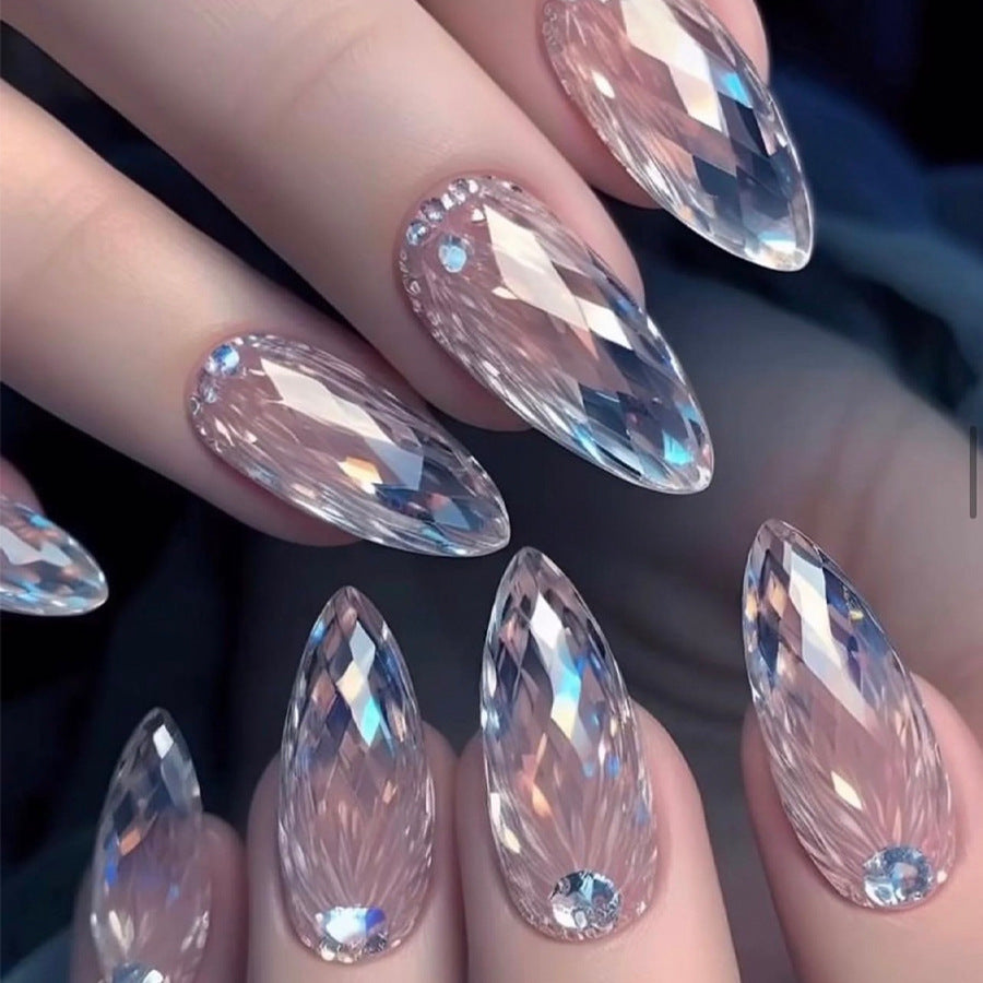 Diamond-shaped crystal nail art