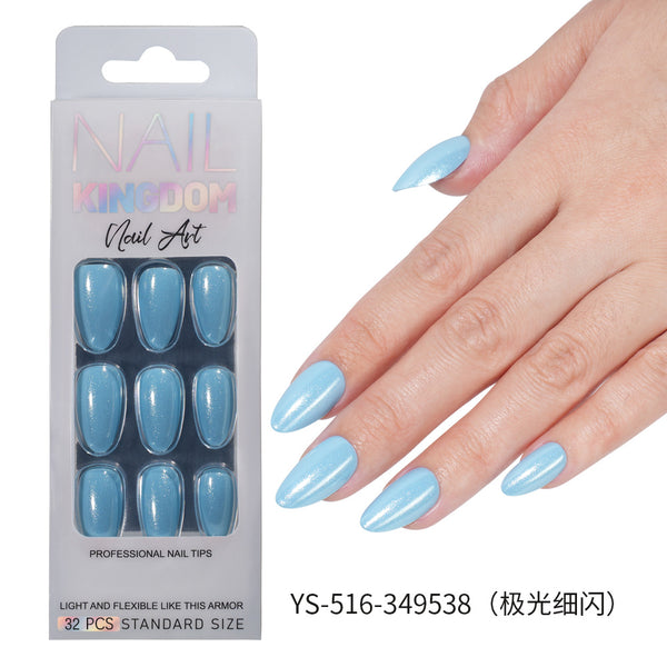 32 Pcs Aurora fine flash short almond manicure
