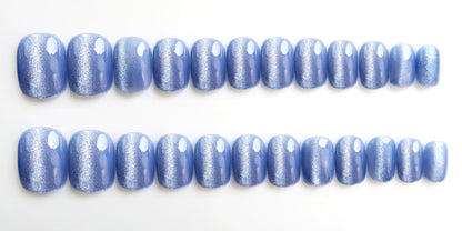 Crystal blue cat's eye false nail pieces