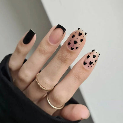 Black Border Black Little Love fake nail