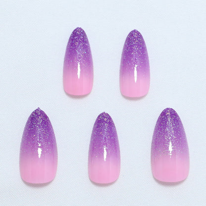 Gradual purple almond bursts with ice and penetrates fake nails.