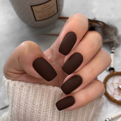 Solid color matte