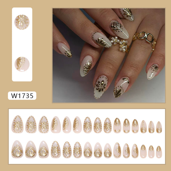 30 pieces of golden cutouts