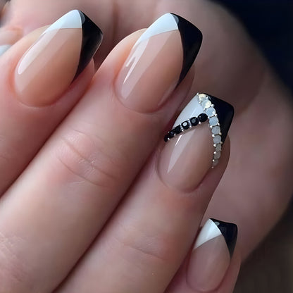 Black and white French fake nails