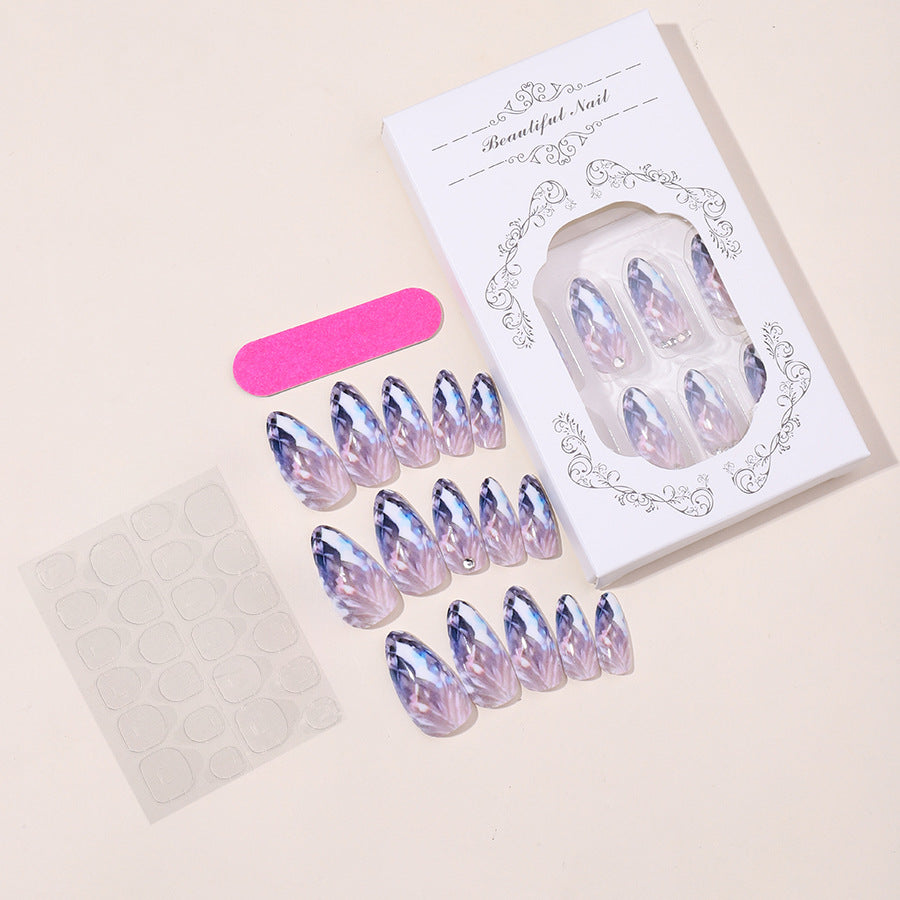 Diamond-shaped crystal nail art