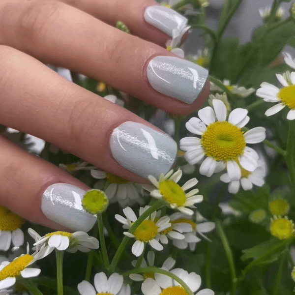 UV-free gel nail Light Green