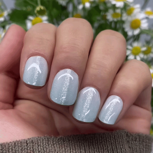 UV-free gel nail Light Green