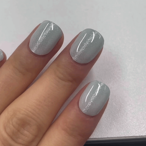 UV-free gel nail Light Green