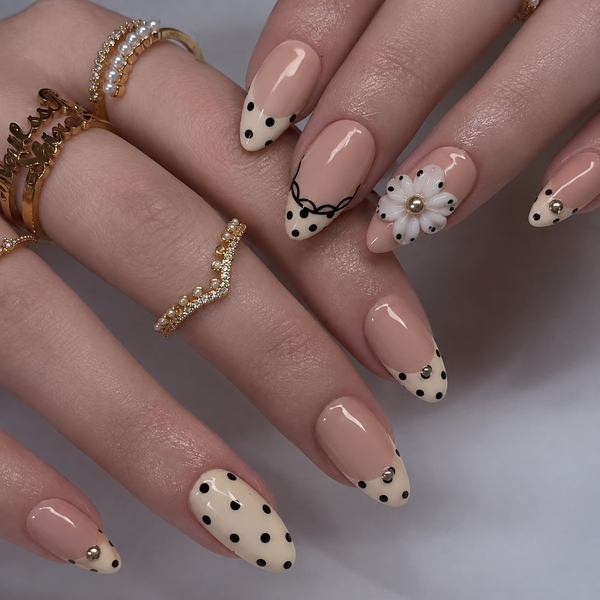 30 pieces chicken yellow polka dots French style